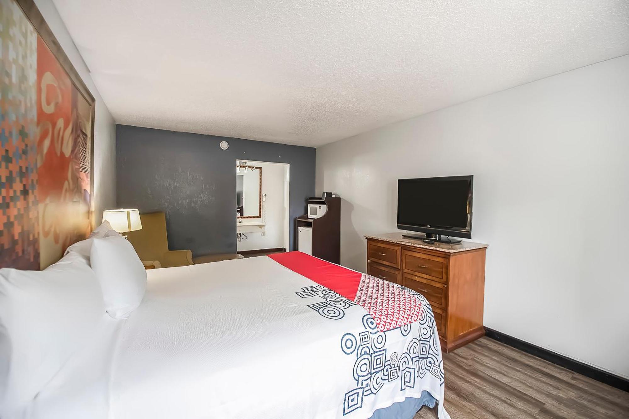 Hotel O Daylight Inn Elkhart I-90, IN Exterior foto